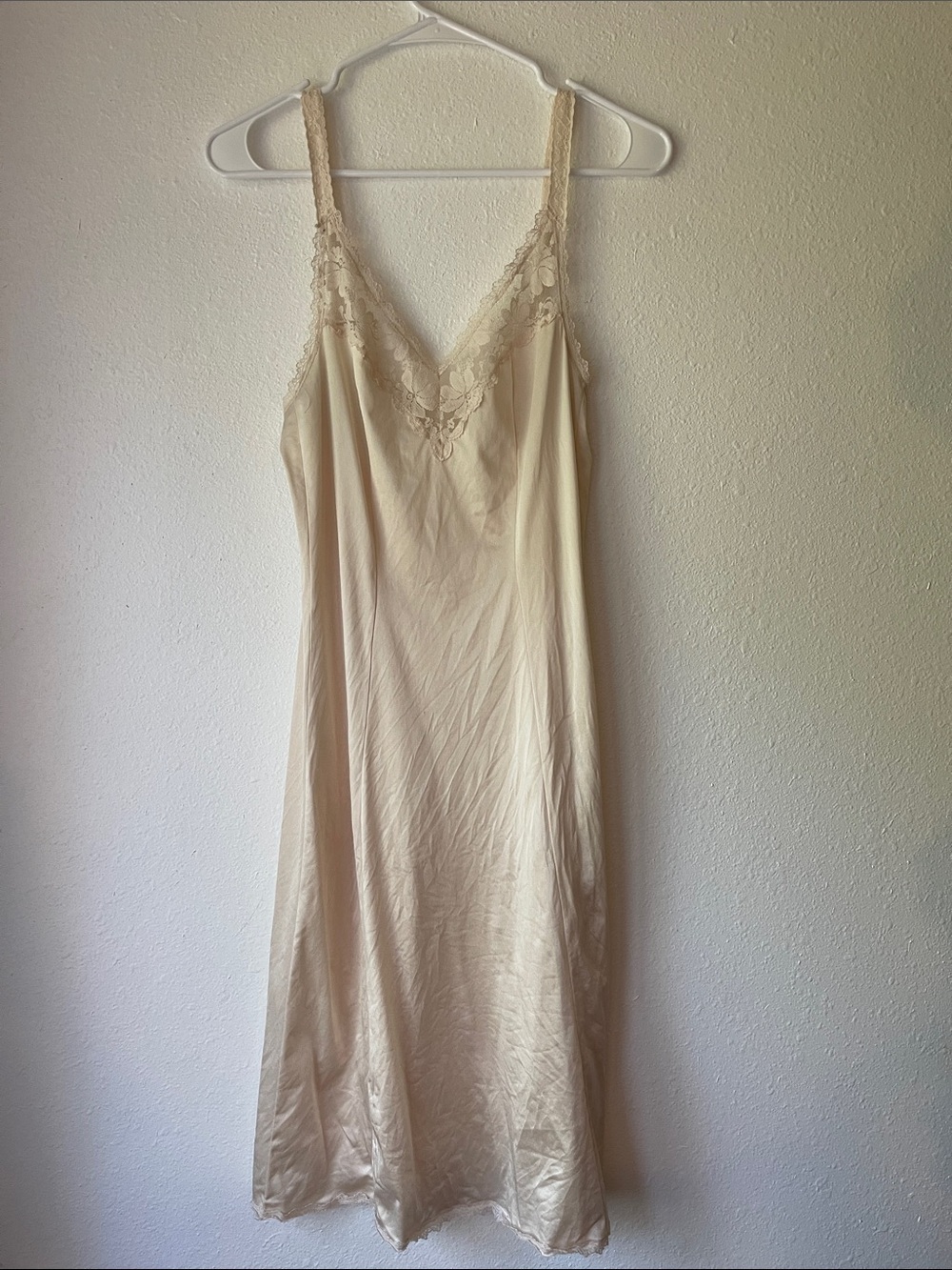 Vintage Maidenform Something Special Cream Lace-Trim Slip Dress Small